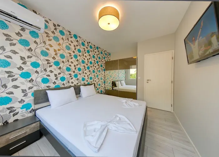 Apartment Popovich Warna